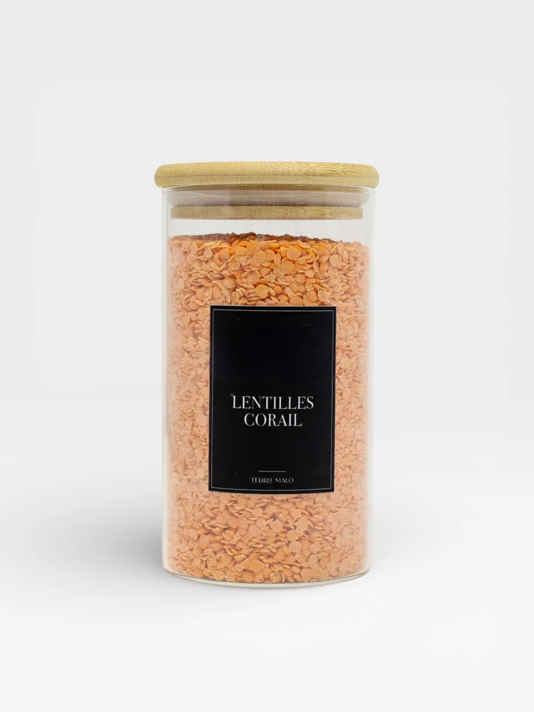 Découvrez notre élégant bocal alimentaire en verre avec couvercle en bambou de 500 ml. Ce bocal en verre allie esthétique et praticité tout en conservant vos aliments durablement.